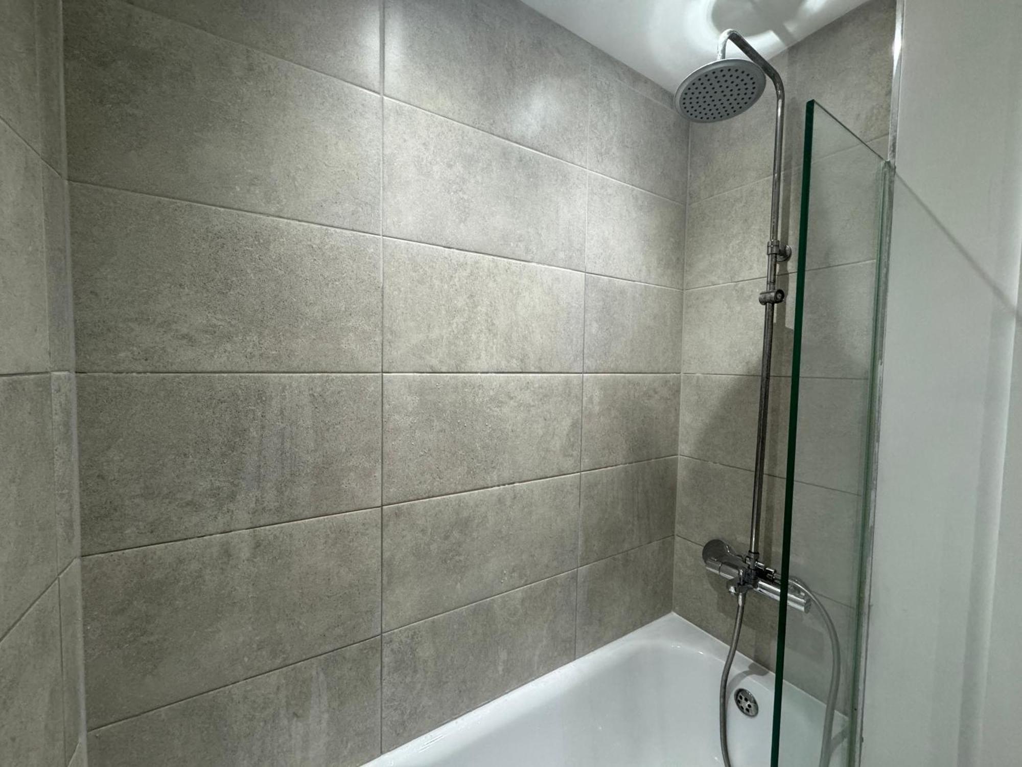 Streatham House - 2 Bedroom - Sleeps 6 - Free Wifi Streatham Vale Dış mekan fotoğraf