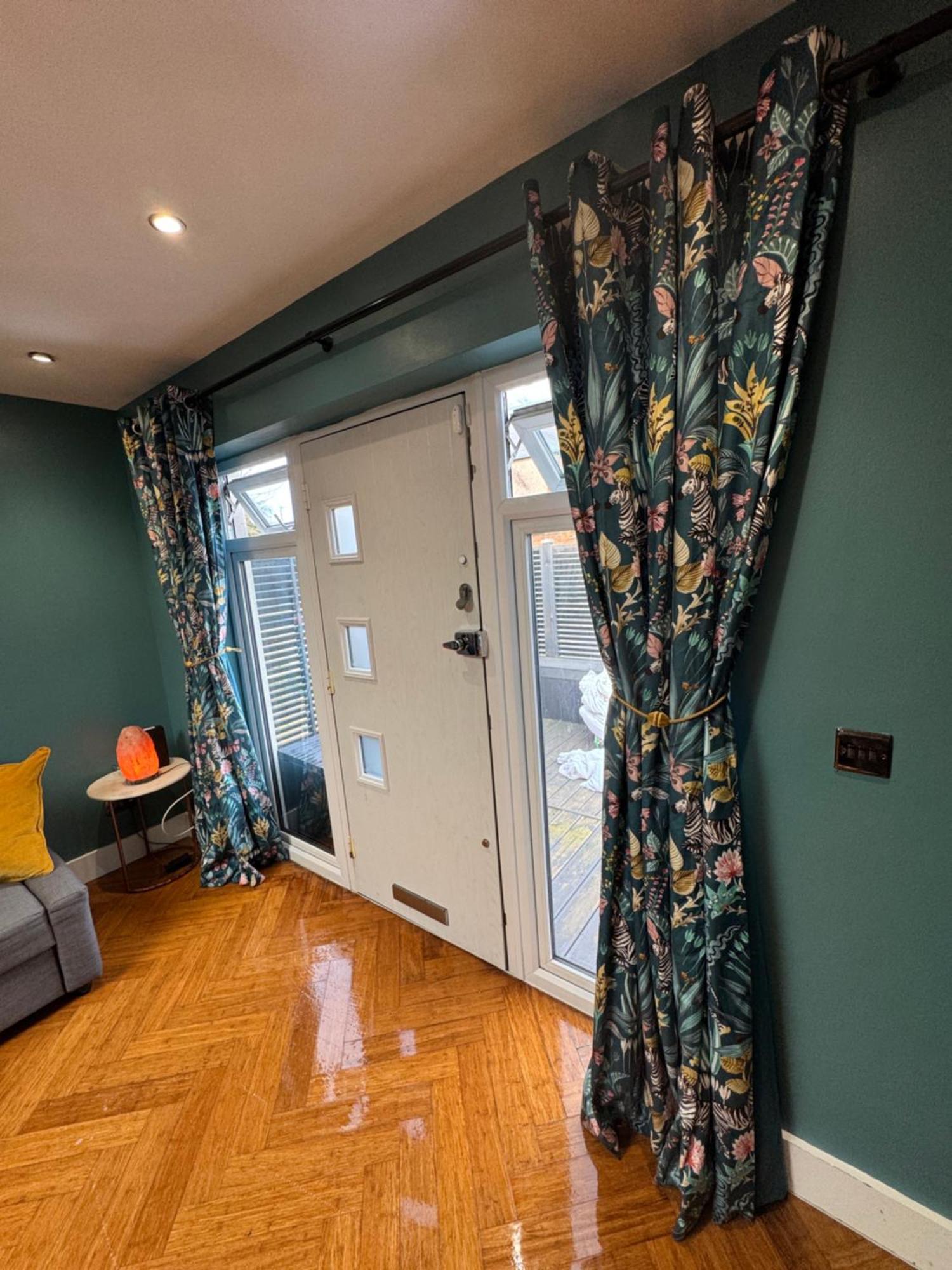 Streatham House - 2 Bedroom - Sleeps 6 - Free Wifi Streatham Vale Dış mekan fotoğraf